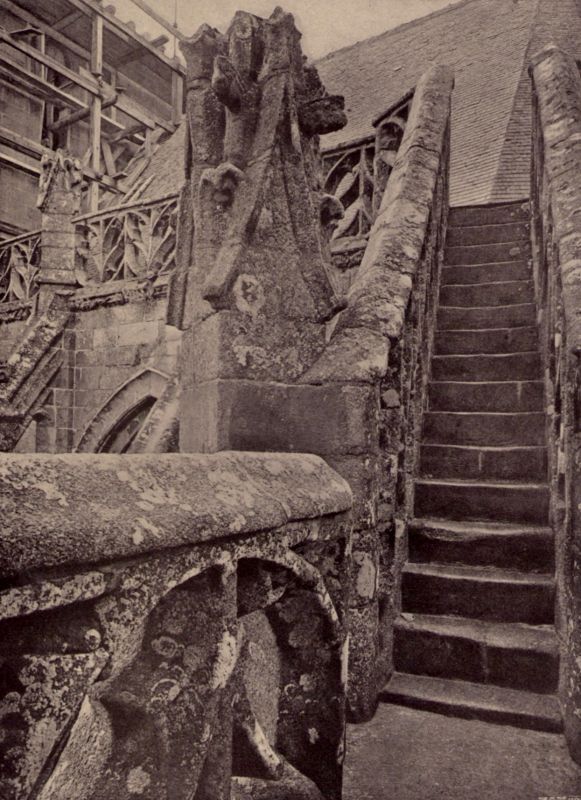 L'Escalier de dentelle