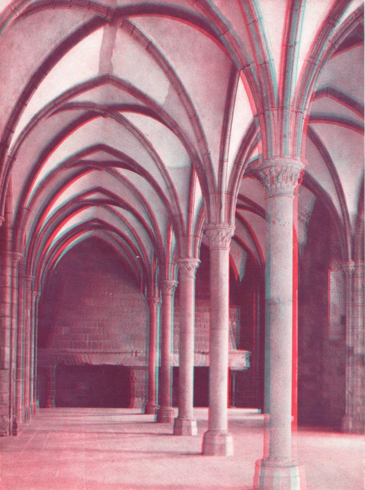 Salle des htes, les grandes chemines en relief par les anaglyphes de 1938