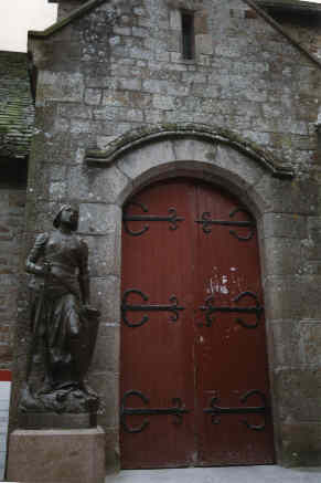 Porte de l'glise paroissiale